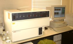 FACScan flow cytometer / Power Macintosh G3; click to enlarge (22K)